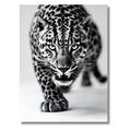 Leopardo en Marcha – Cuadro Animal Blanco y Negro con Movimiento y Energía